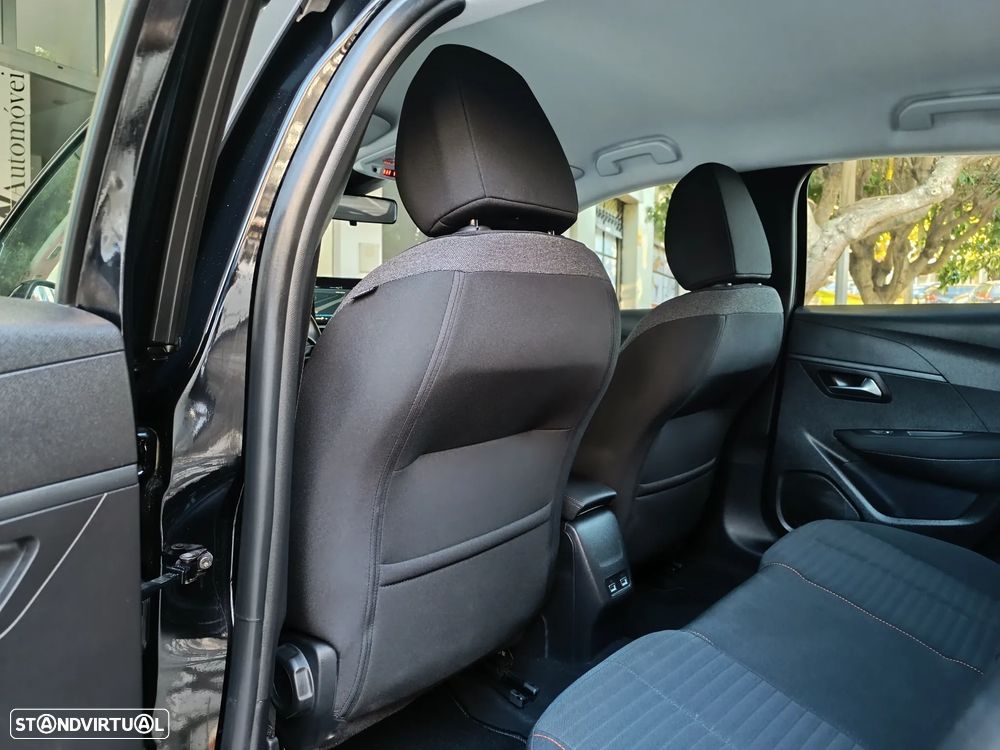 Peugeot 208 PureTech 100 EAT8 Active Pack - 20
