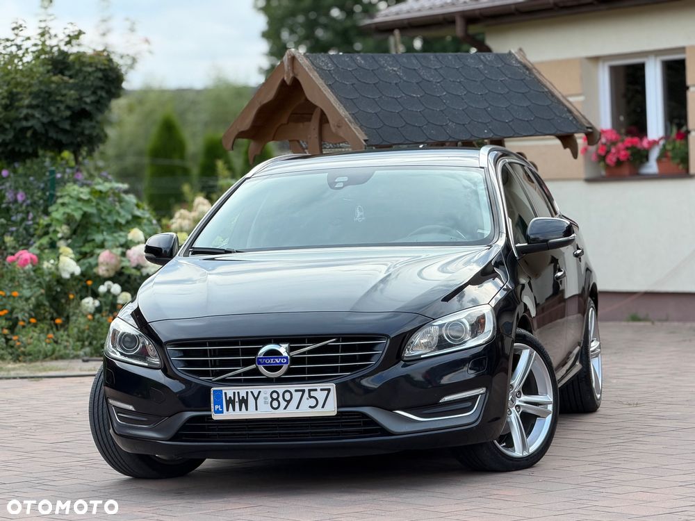 Volvo V60 D4 Drive-E Momentum - 12