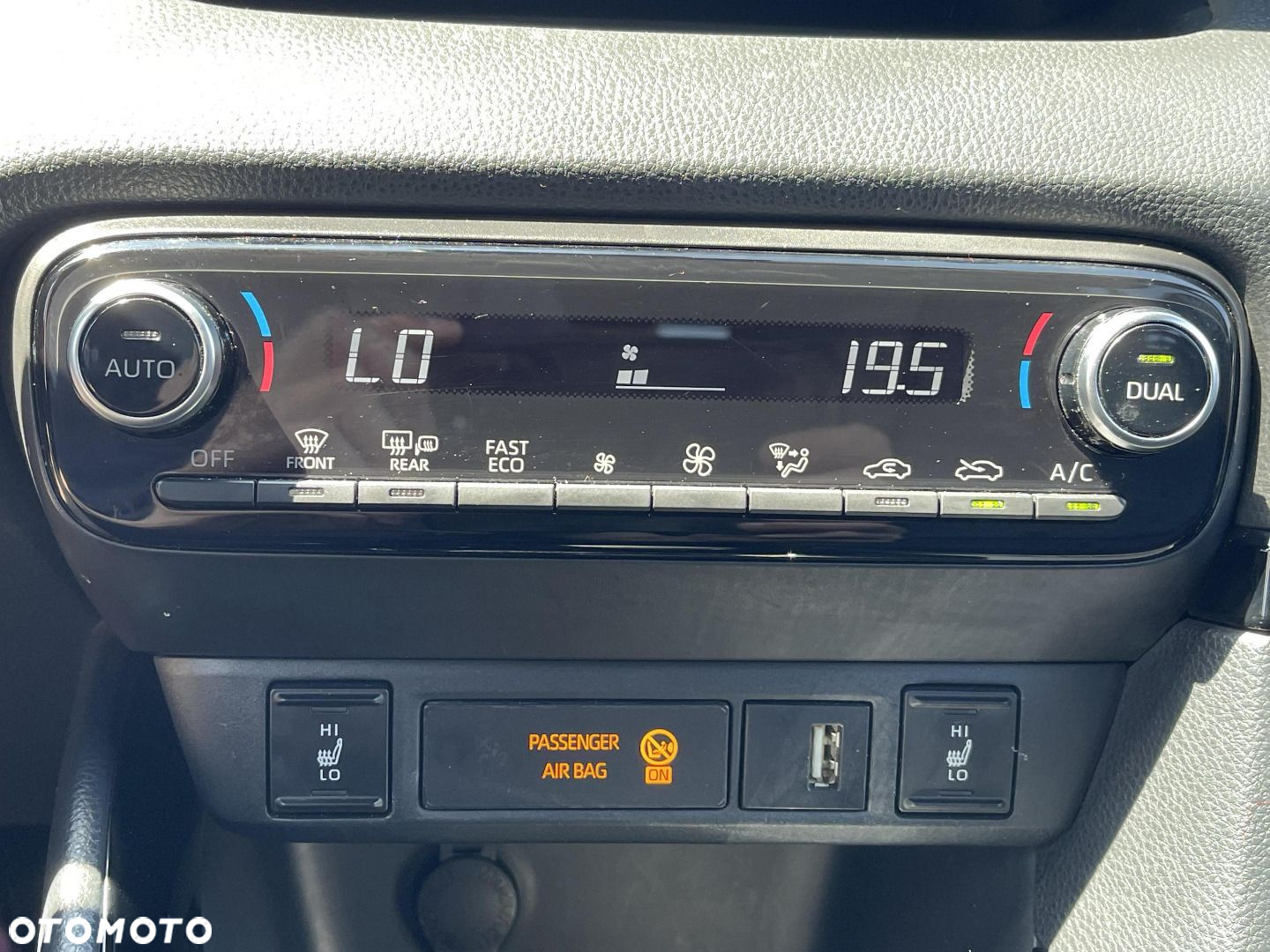 Toyota Yaris - 20