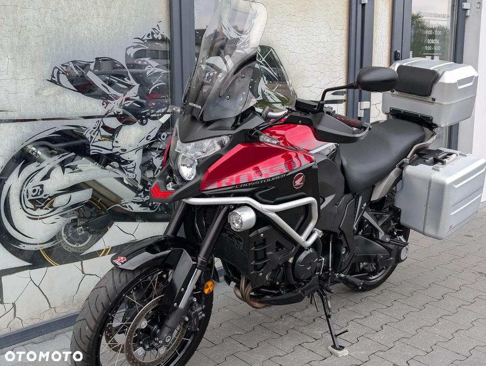Honda VFR - 2