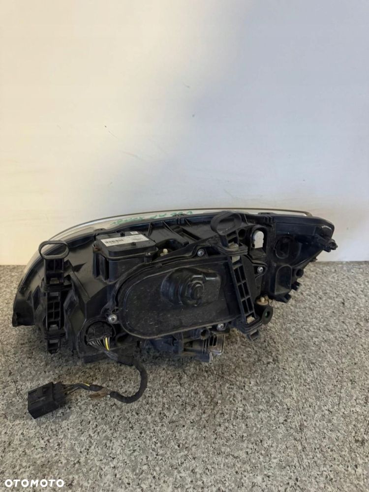 lampa prawy przód volvo v60 s60 ii 2011-2018 xenon 31420111 - 8