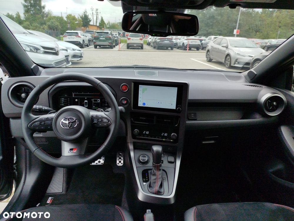 Toyota Yaris - 13