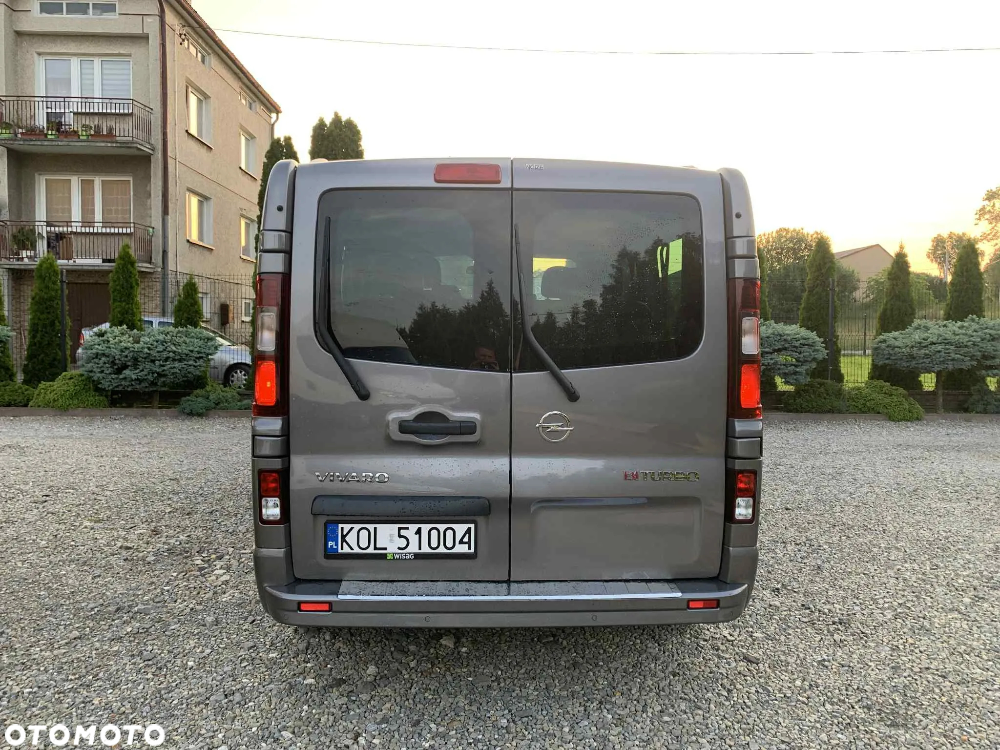 Opel Vivaro - 9