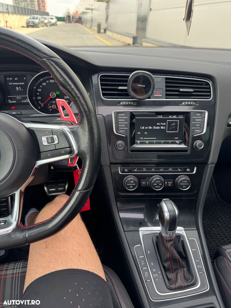 Volkswagen Golf 2.0 TSI BMT DSG GTI Performance - 15
