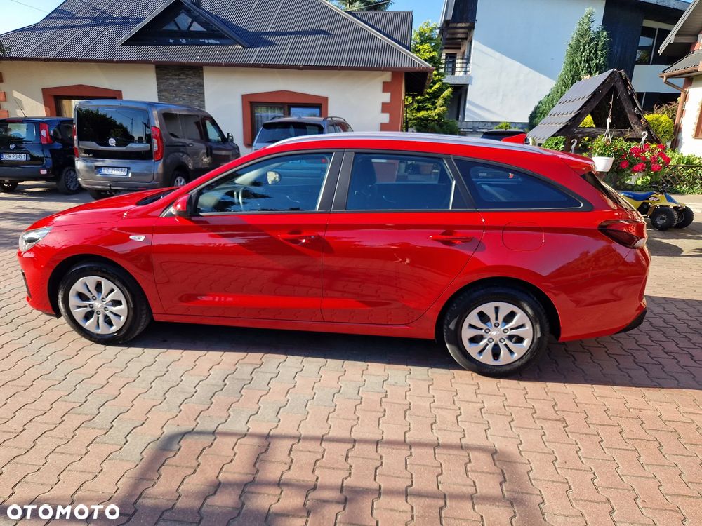 Hyundai i30 1.5 DPI Classic + - 30