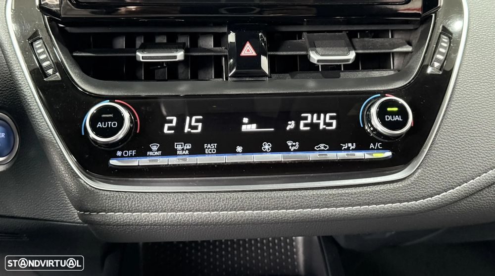 Toyota Corolla 1.8 Hybrid Comfort - 31