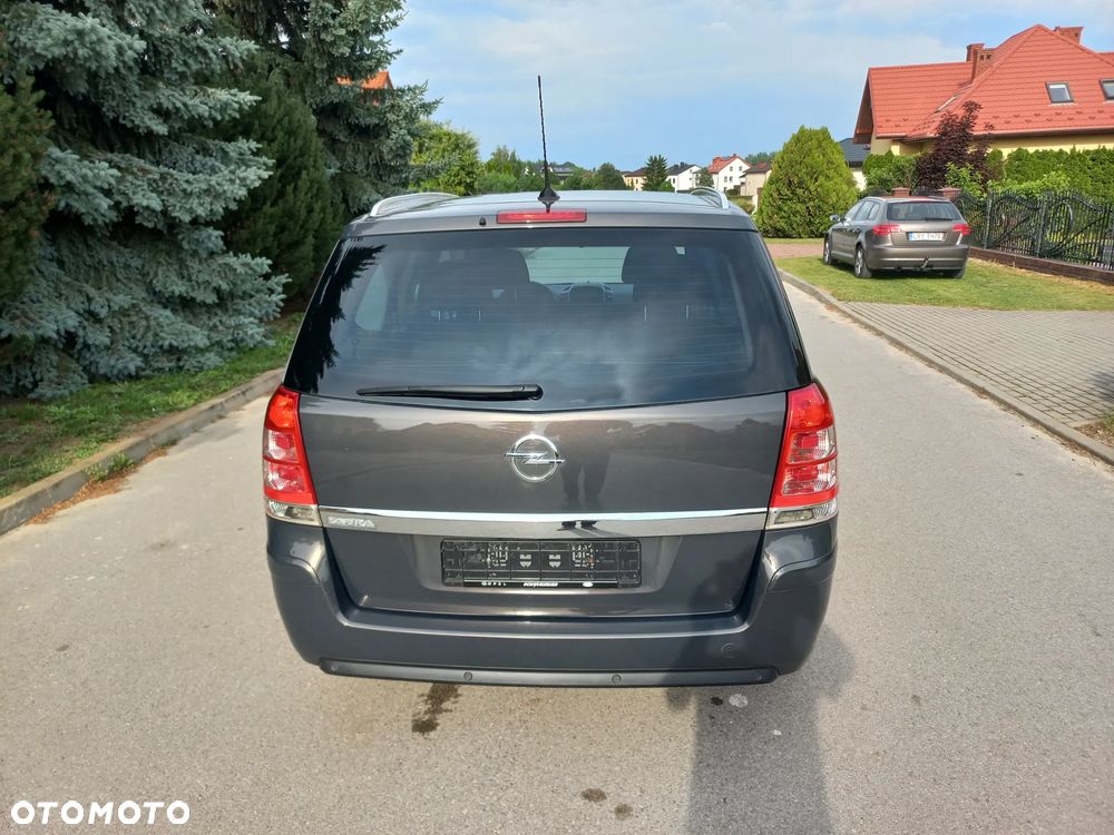 Opel Zafira 1.8 Innovation 110 Jahre - 19