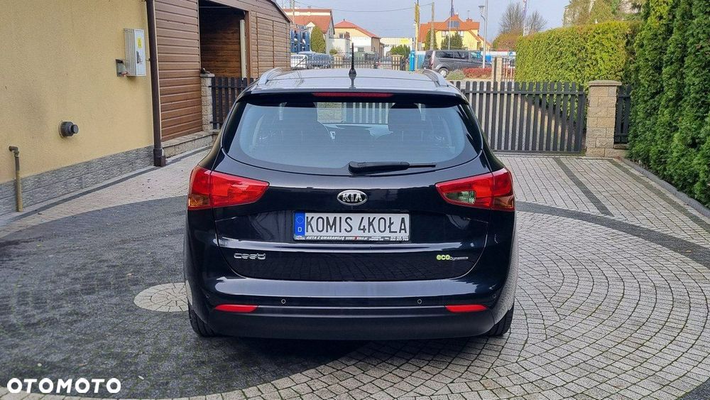 Kia Ceed - 5