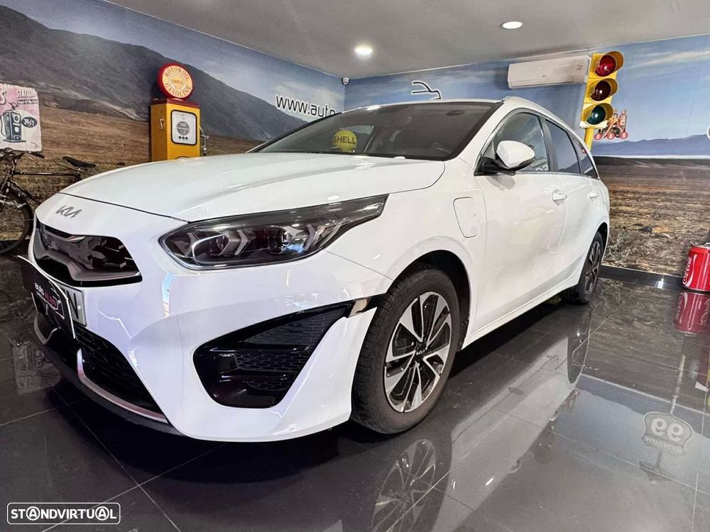 Kia Ceed SW 1.6 GDi PHEV Tech 6DCT - 3