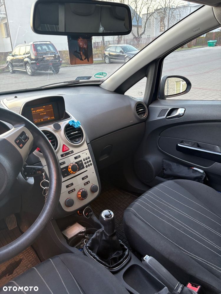 Opel Corsa - 9