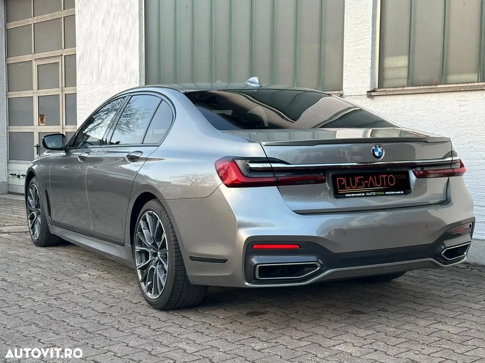 BMW Seria 7 750i xDrive - 10