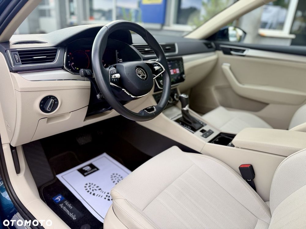 Skoda Superb 2.0 TDI DSG Premium Edition - 8