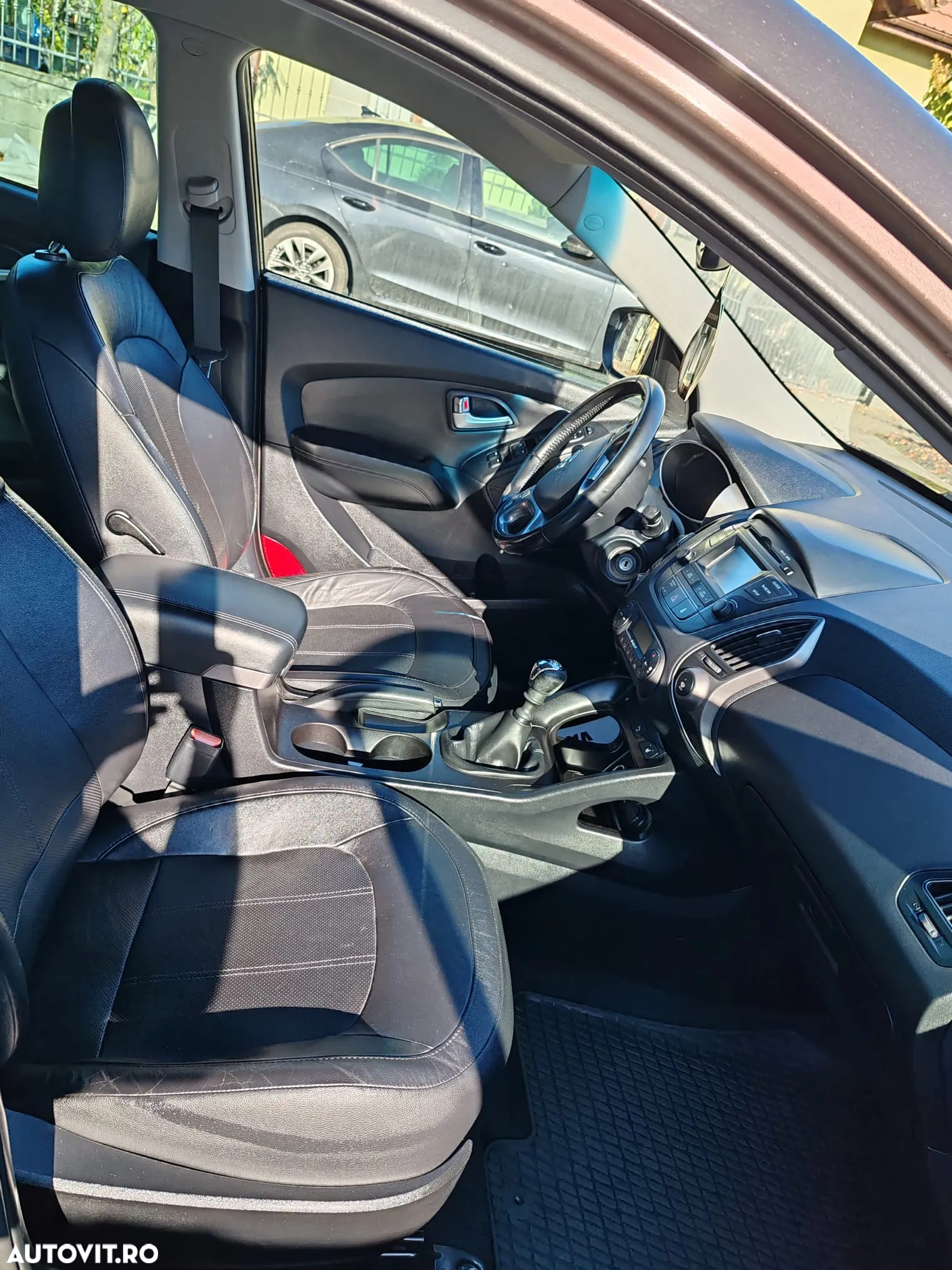 Hyundai ix35 2.0 CRDI 4WD Premium - 7