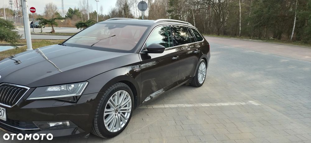 Skoda Superb 2.0 TDI L&K - 20