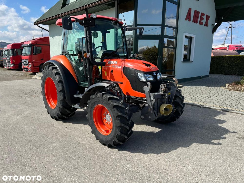 Kubota M7040H-C - 2