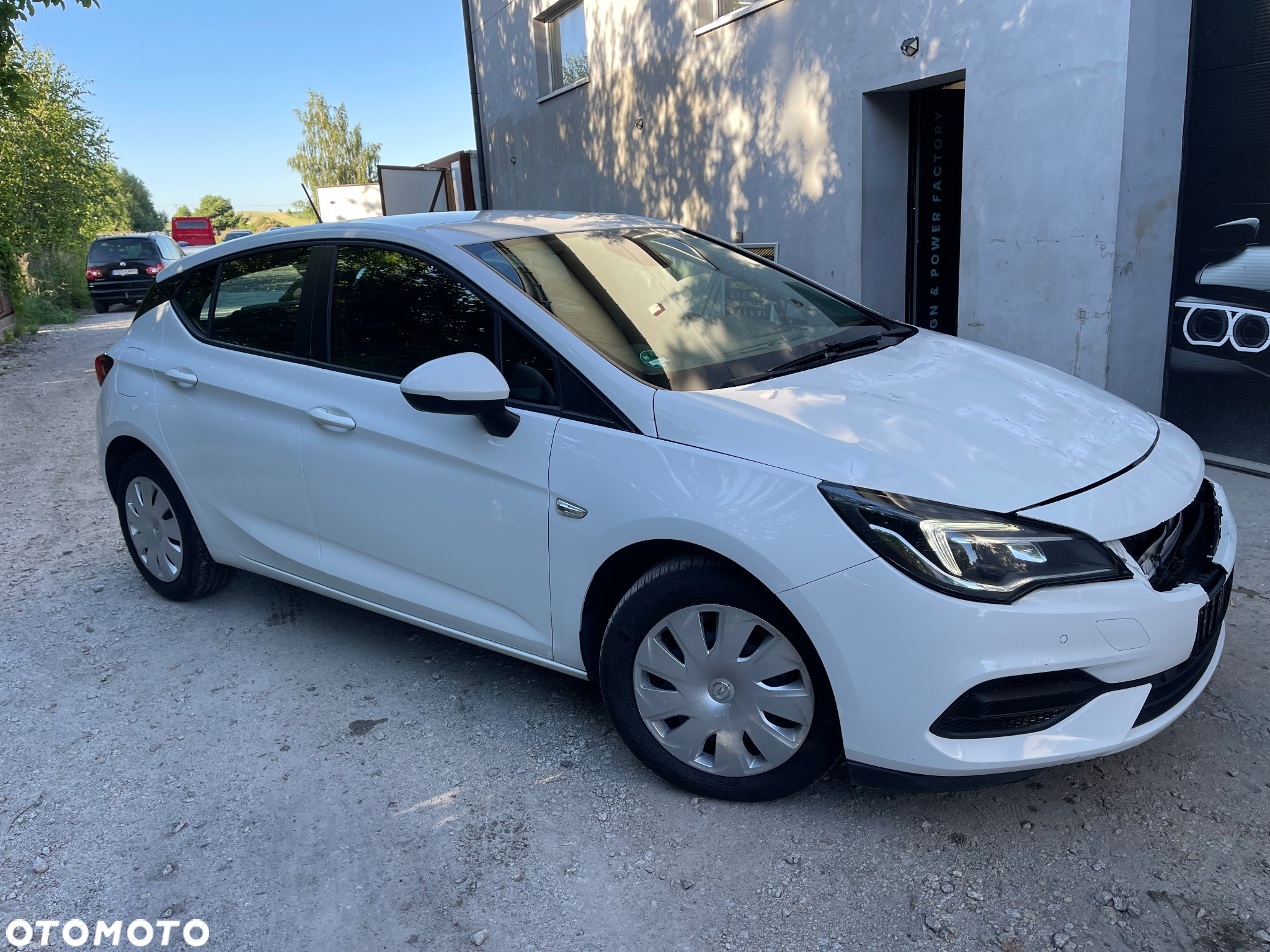 Opel Astra 1.5 D Start/Stop Business Edition - 3