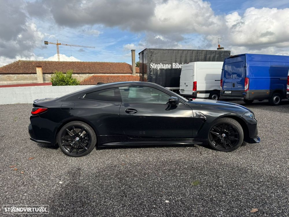 BMW M4 Competition xDrive - 10