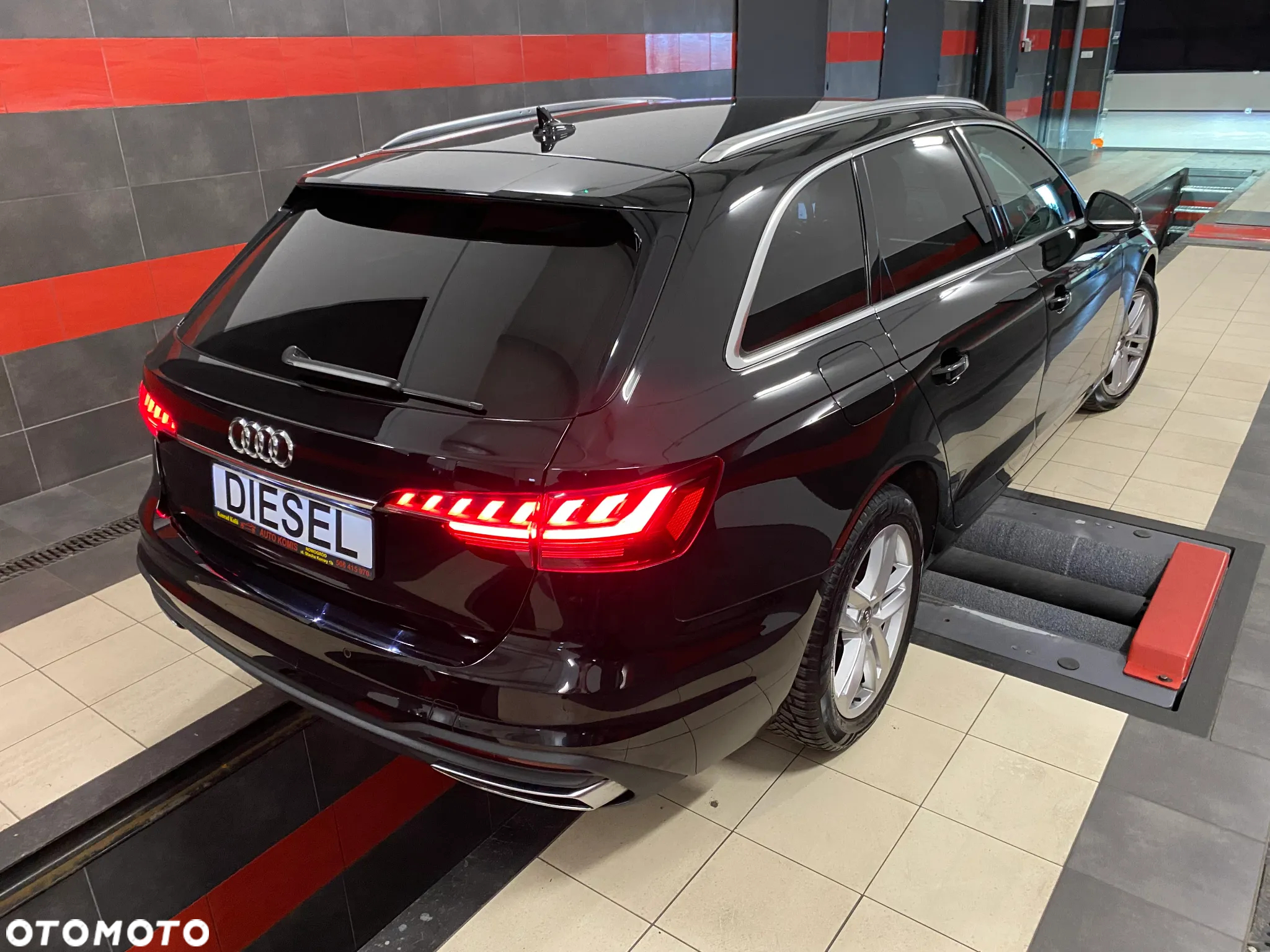 Audi A4 2.0 TDI Design S tronic - 9