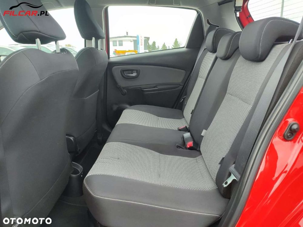 Toyota Yaris - 15