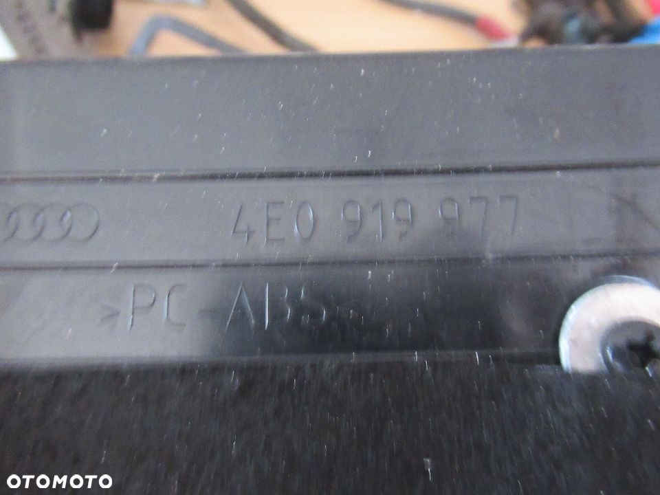 NAWIGACJA CZYTNIK DVD 4E0919977 AUDI A8 D3 - 2