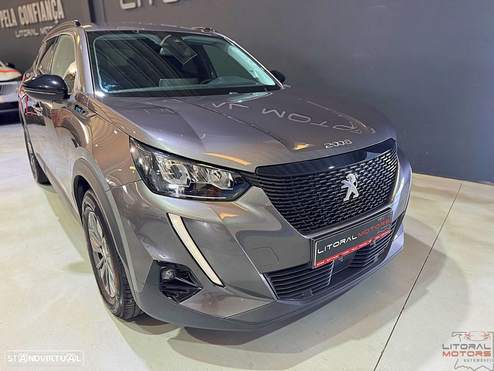 Peugeot 2008 1.2 PureTech Allure - 4