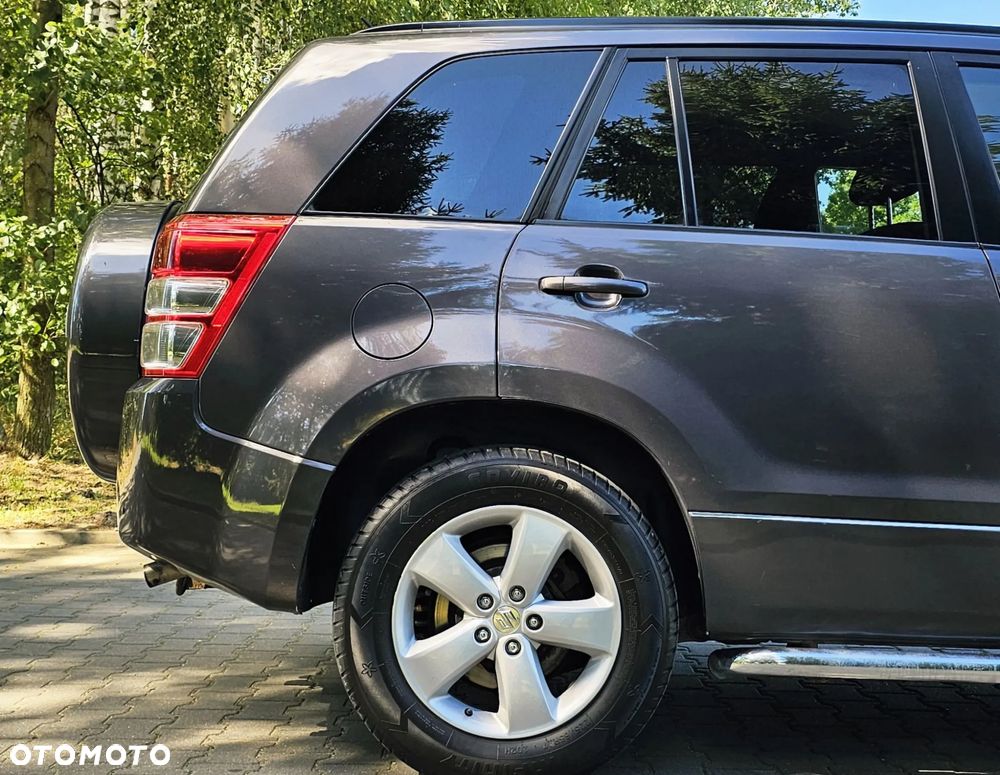 Suzuki Grand Vitara 1.9 DDiS Premium EU5 - 14