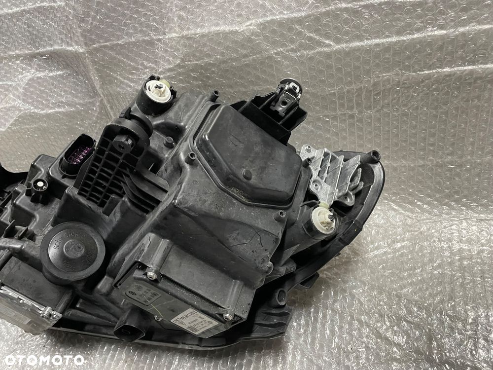 LAMPA PRAWA FULL LED PASSAT USA 561941082 - 19