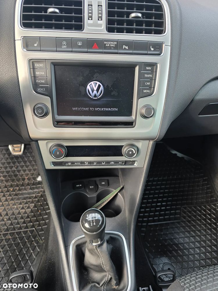 Volkswagen Polo Cross - 16