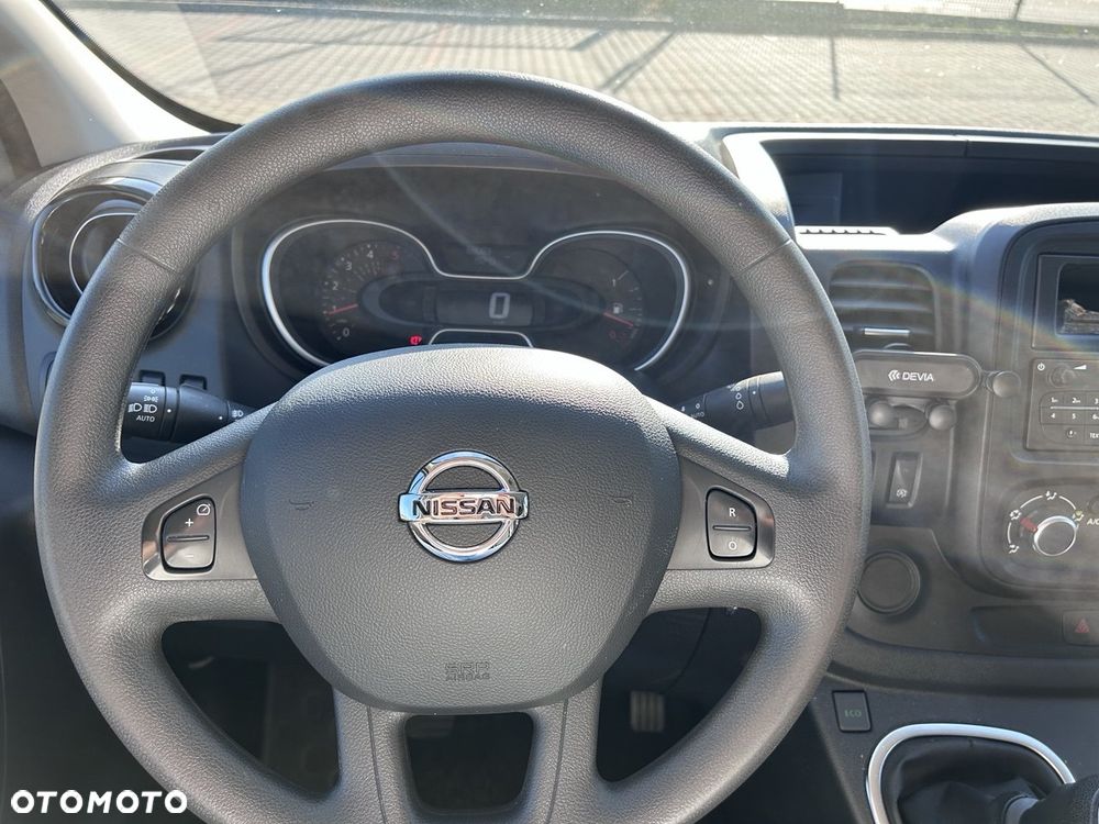 Nissan NV300 L2H2 - 11