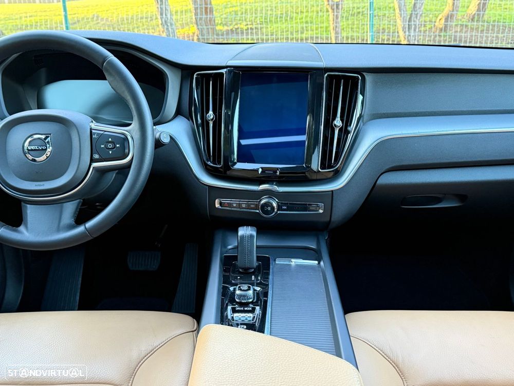 Volvo XC 60 2.0 T8 PHEV Inscription AWD - 53