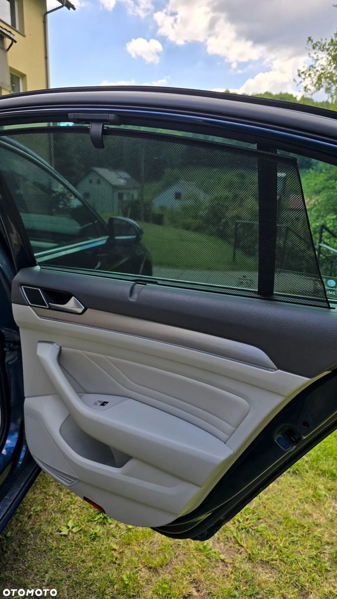 Volkswagen Passat - 21