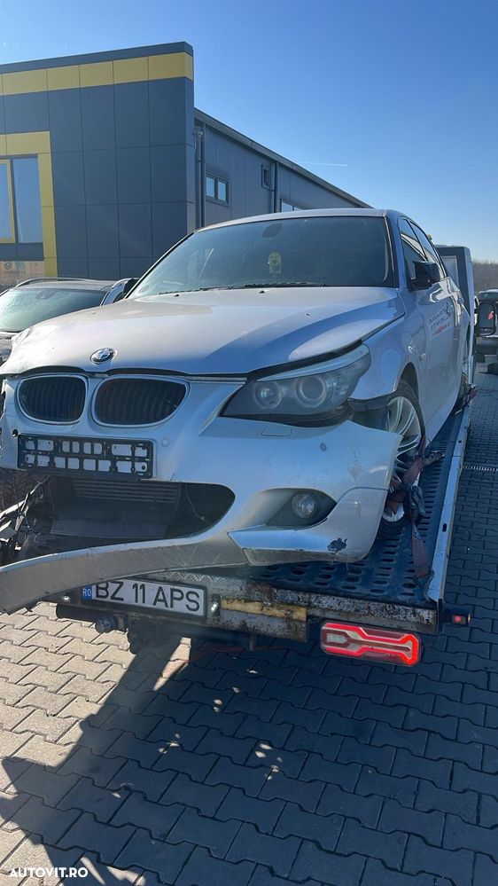 Dezmembram BMW seria 5 2.0 diesel 520d E60 din 2009 - 1