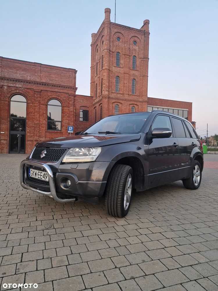 Suzuki Grand Vitara 1.9 DDiS Premium EU5 - 1