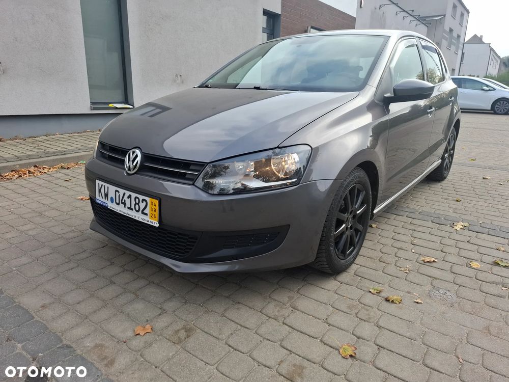 Volkswagen Polo - 2