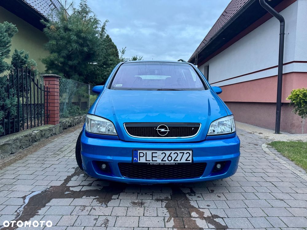 Opel Zafira 2.0 OPC - 3