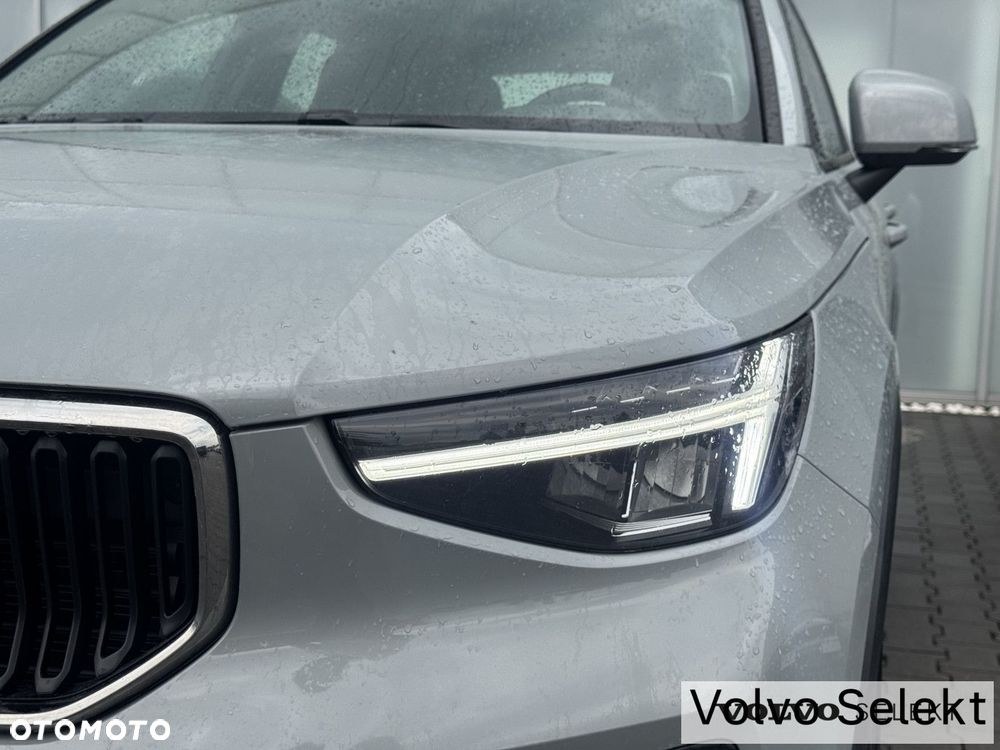 Volvo XC 40 - 30