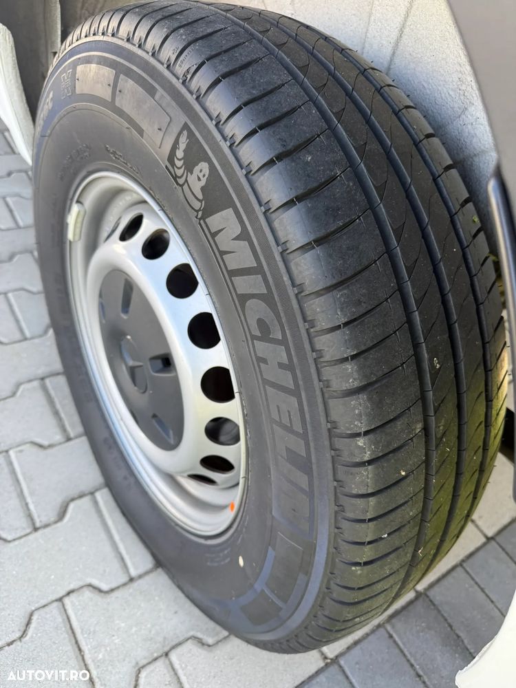 Mercedes-Benz eSprinter - 15