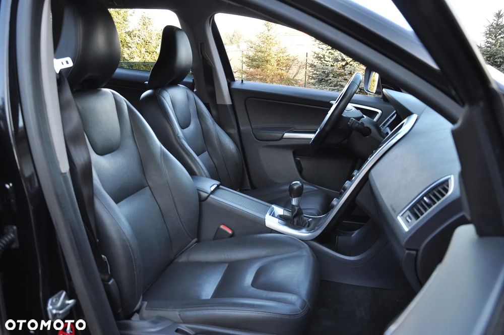 Volvo XC 60 D4 Summum - 23