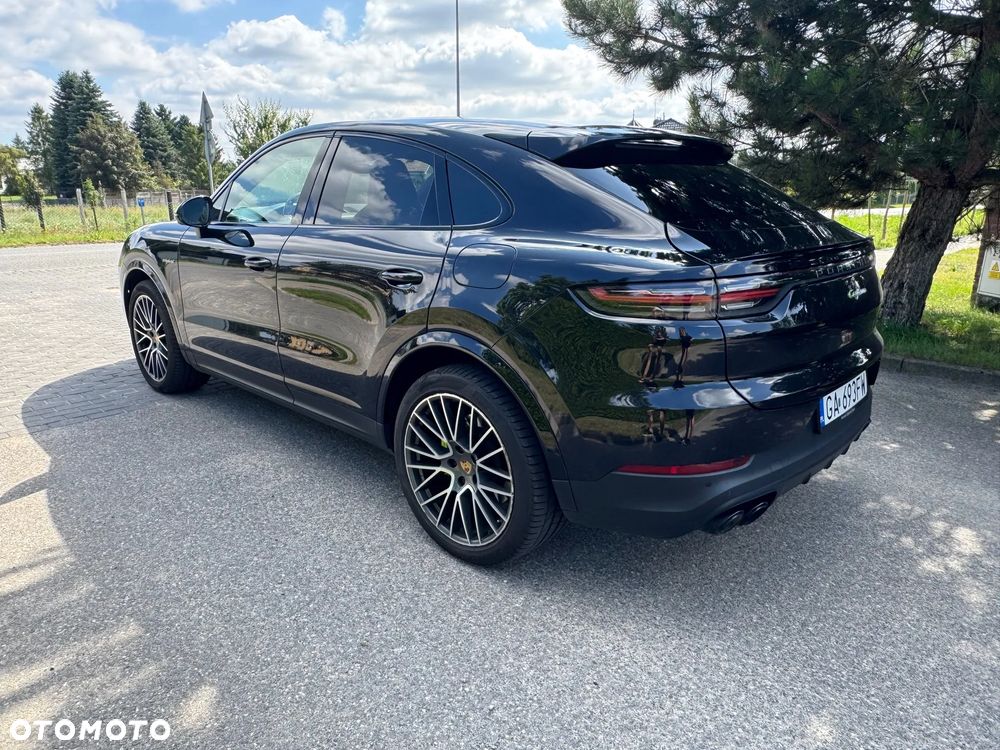 Porsche Cayenne - 5