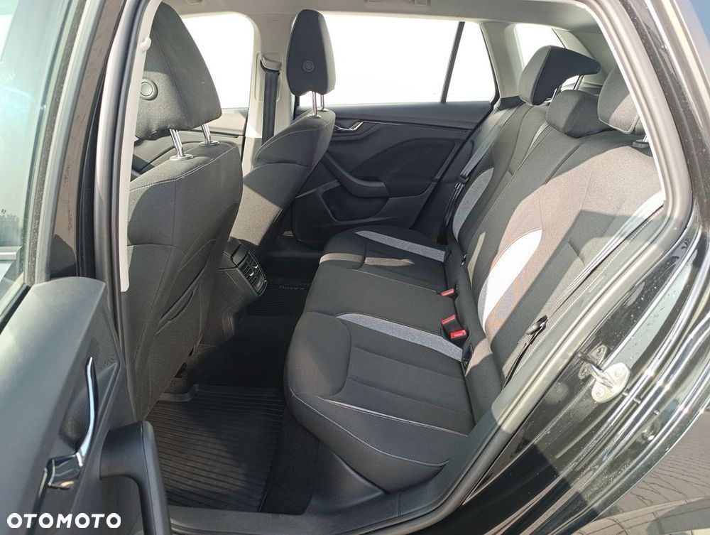 Skoda Kamiq 1.0 TSI Edition 130 DSG - 12