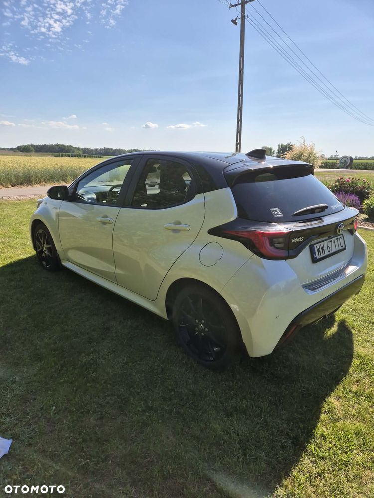 Toyota Yaris Hybrid 1.5 Executive - 13