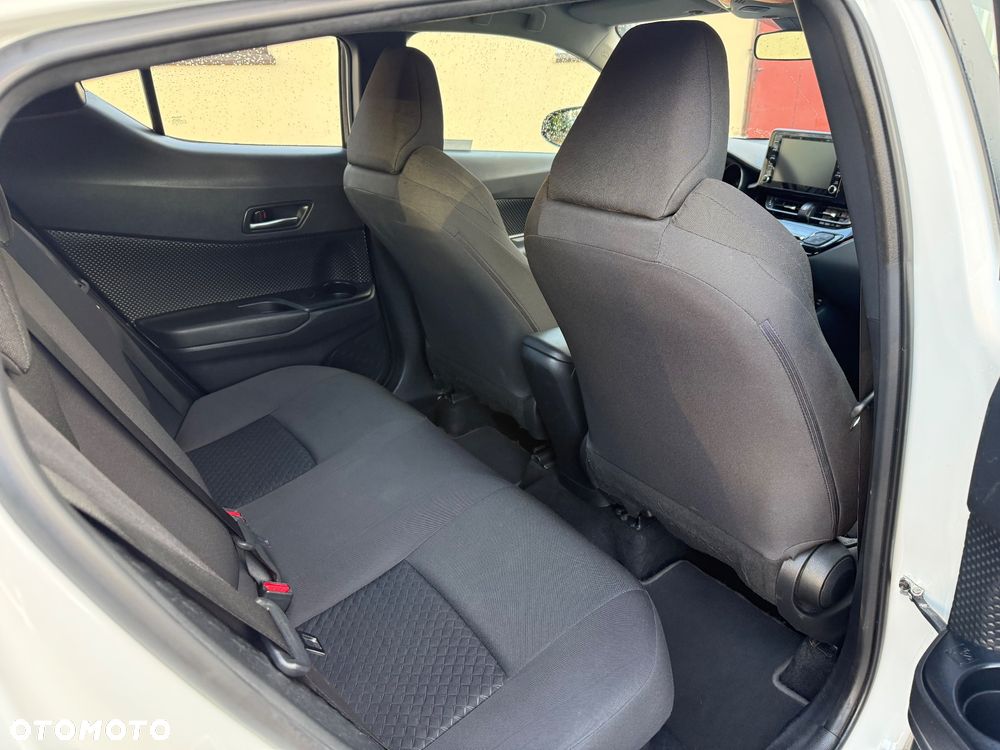 Toyota C-HR - 5