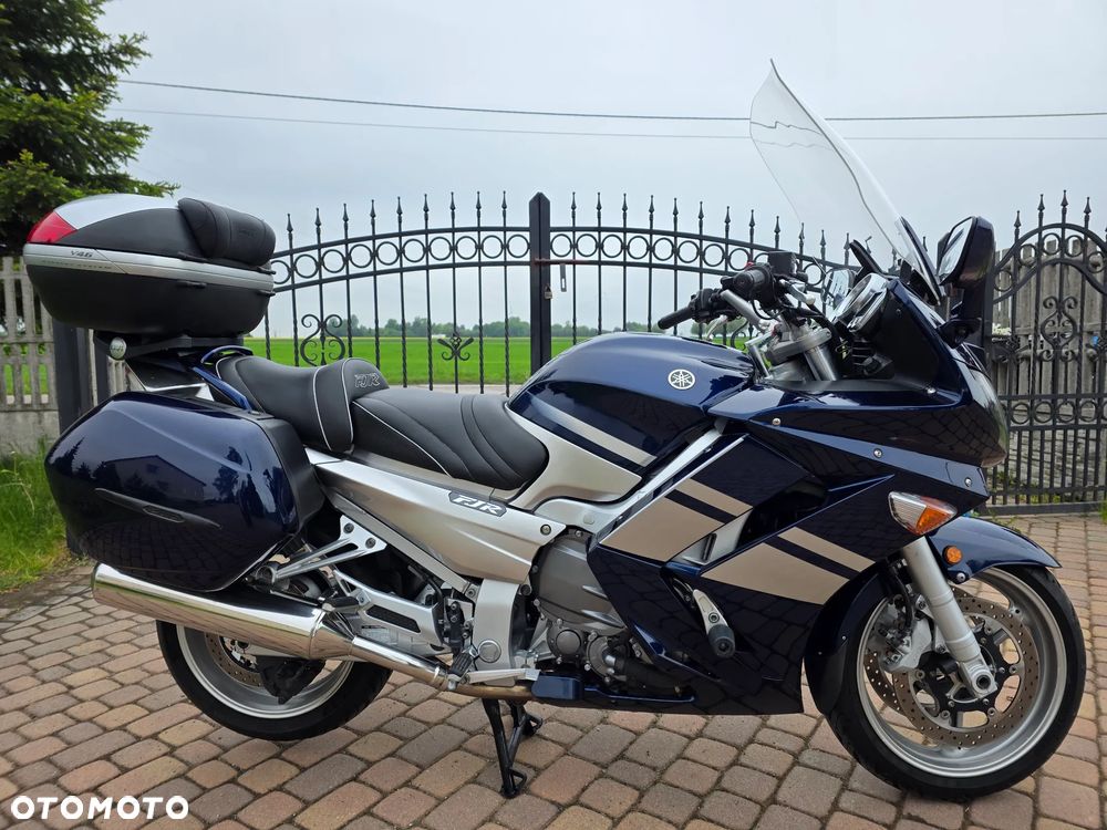 Yamaha FJR - 22