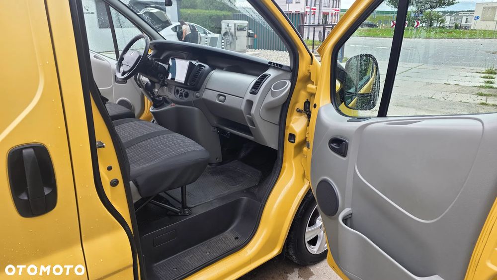Renault Trafic - 9