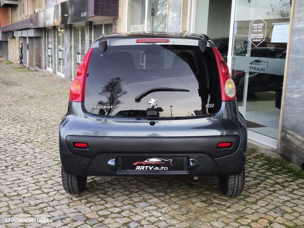 Peugeot 107 - 21