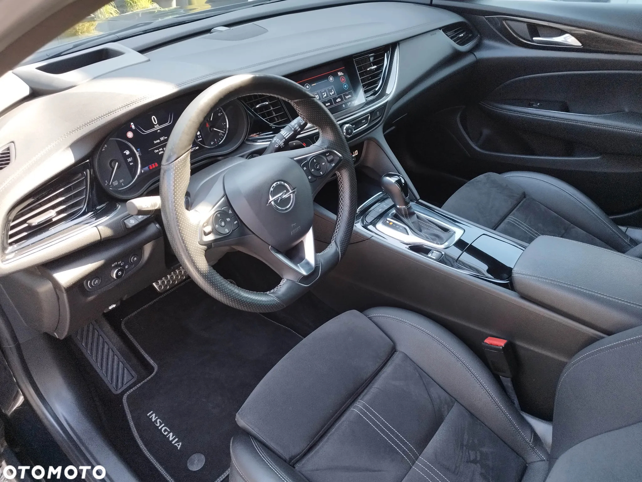 Opel Insignia Sports Tourer 2.0 Diesel Exclusive - 25