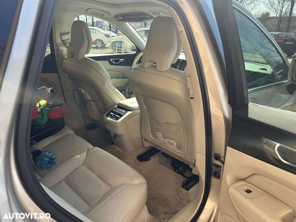 Volvo XC 60 D4 AWD Inscription - 9