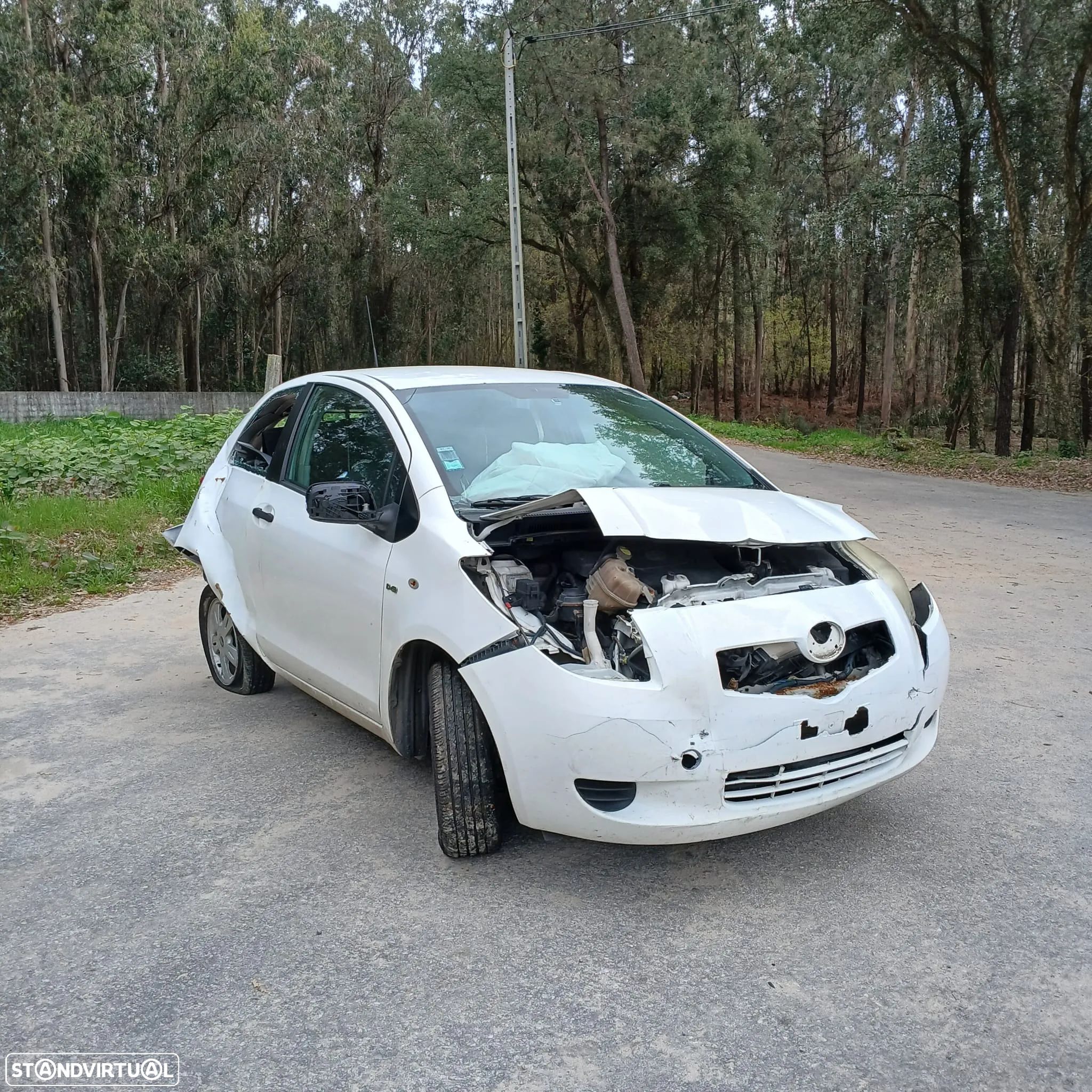 Toyota Yaris 1.4 90cv de 2008 – Peças Usadas (9778) - 1