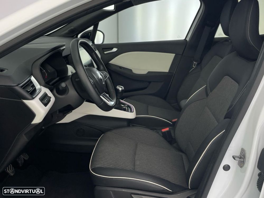 Renault Clio 1.0 TCe Techno - 11