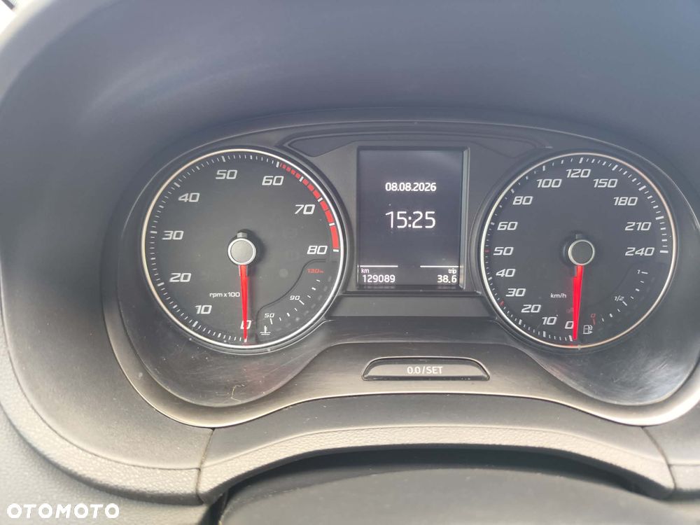 Seat Ibiza 1.2 TSI CONNECT - 25